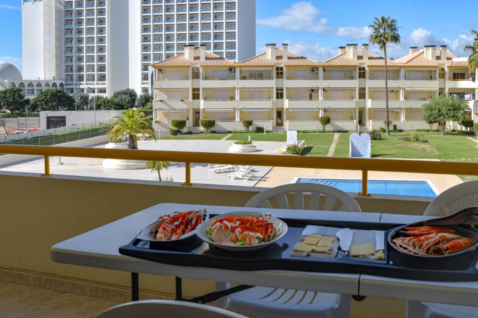 Vila Atlantida - Vilamoura-Quarteira Holiday Home - Beach At 250 Mts 外观 照片